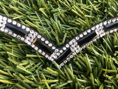 Tiny Black and Diamond V-Shape Browband